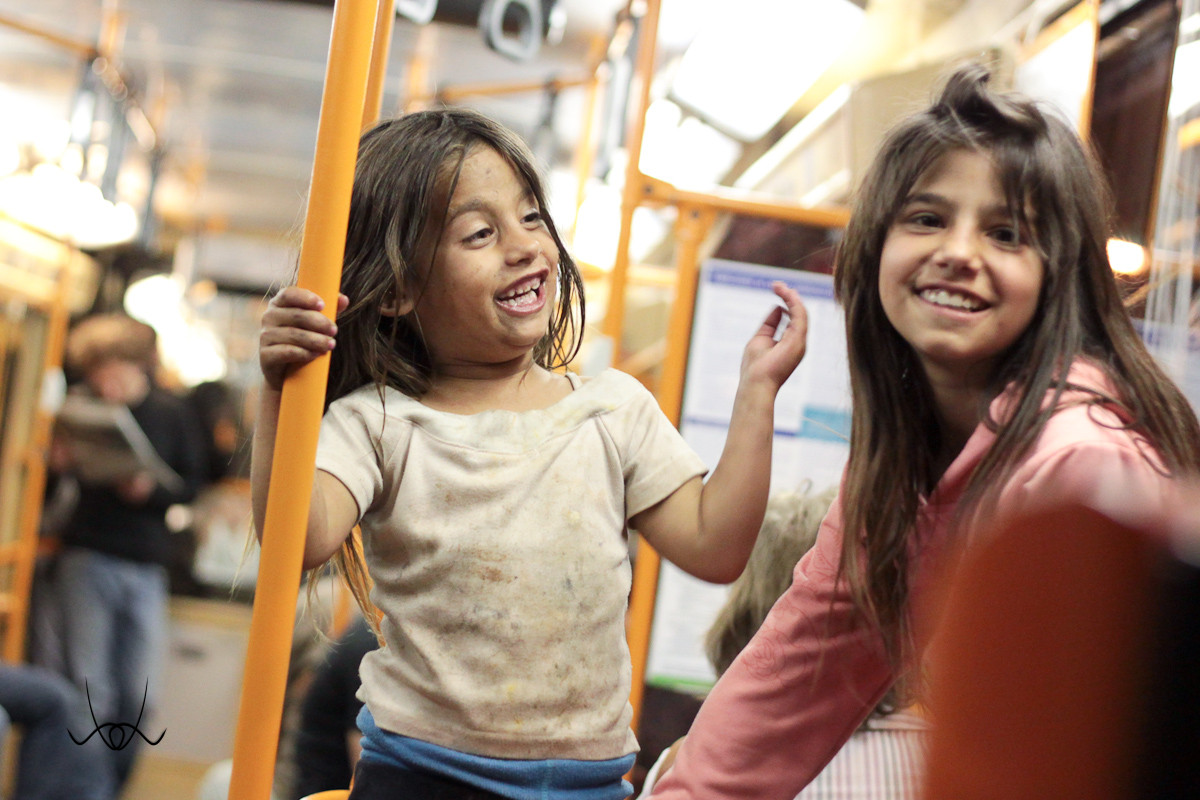 Napi 20 perc a villamoson zajló élet fókuszában